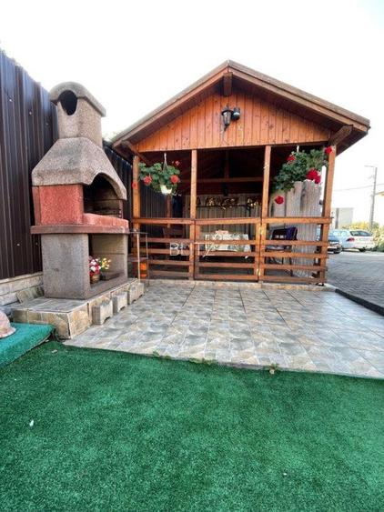 Casa individuala cu potential comercial , 400 mp, Avram Iancu