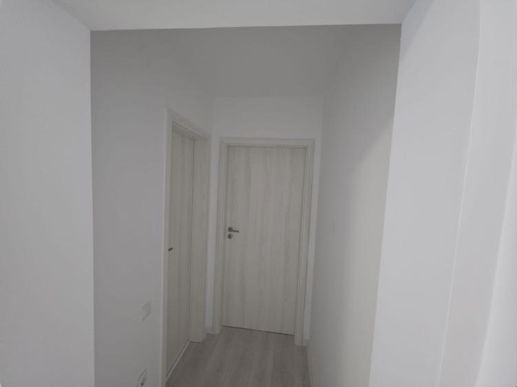 Proprietar – Apartament 2 camere, renovat integral, centrală proprie, Trivale