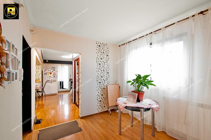 Vanzare apartament 3 camere dec in Galati, Sid-Vest, sup.76 mp, etaj 1, mobilat
