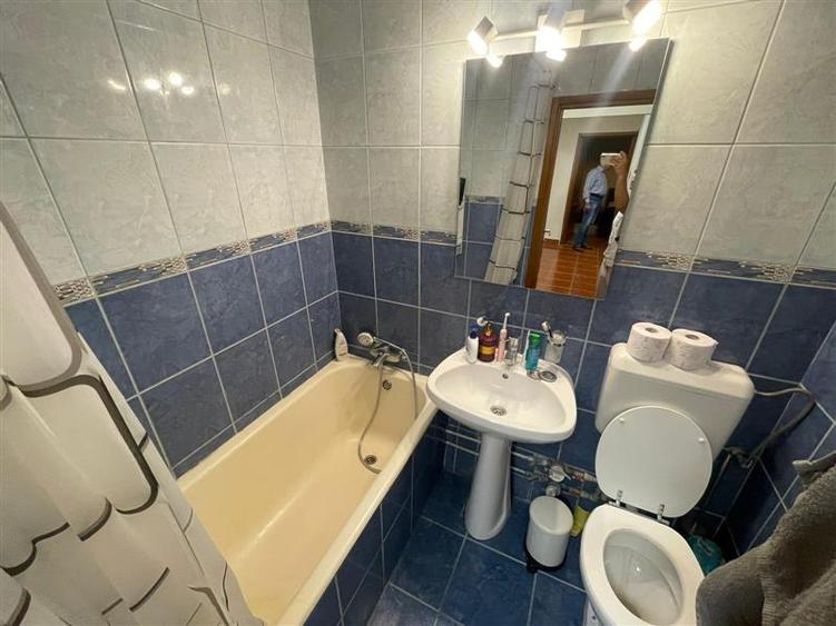 Apartament 4 camere Berceni