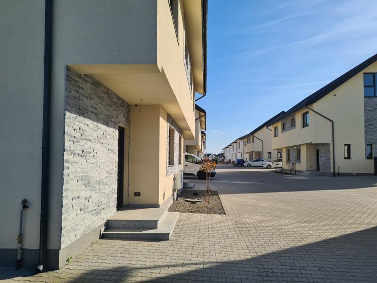 Otopeni -Casa P+1+M, 4 camere. Mansarda spectaculoasa.Ultimele 2!