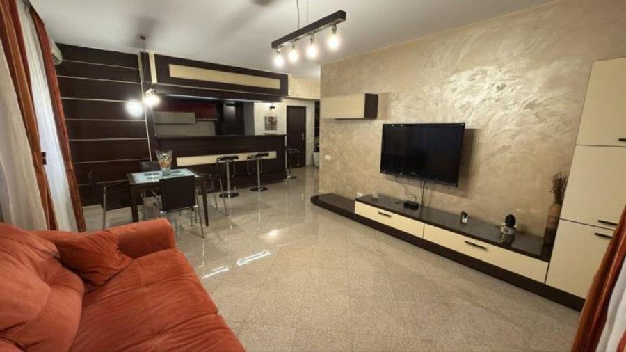 Închiriere Apartament 3 camere în Berceni Complex Jupiter strada oltenitei