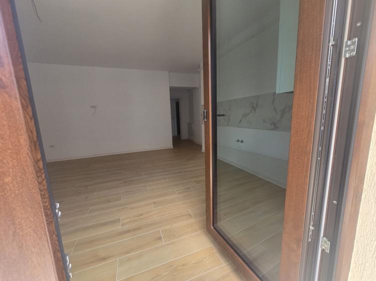 Complex Soleia: apartament 3 camere 74mp +gradina+boxa+parcare