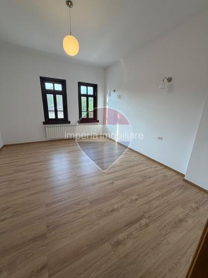 Casă pentru clinica beauty, restaurant, afterschool, Central, Slatina - 30