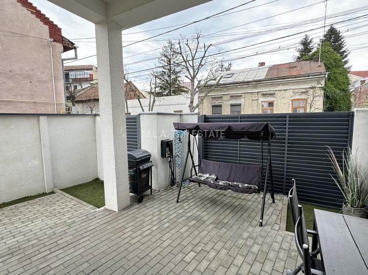 Apartament la casa de inchiriat zona centrala