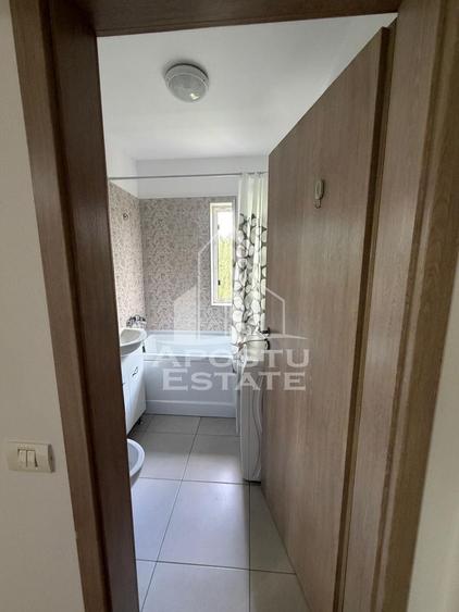 Apartament cu 2 camere de închiriat , etajul 1,loc de parcare, Ghiroda