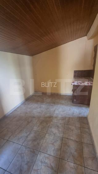 Casa de vanzare, 74 mp, teren 2.982 mp, zona Costuleni – DN28