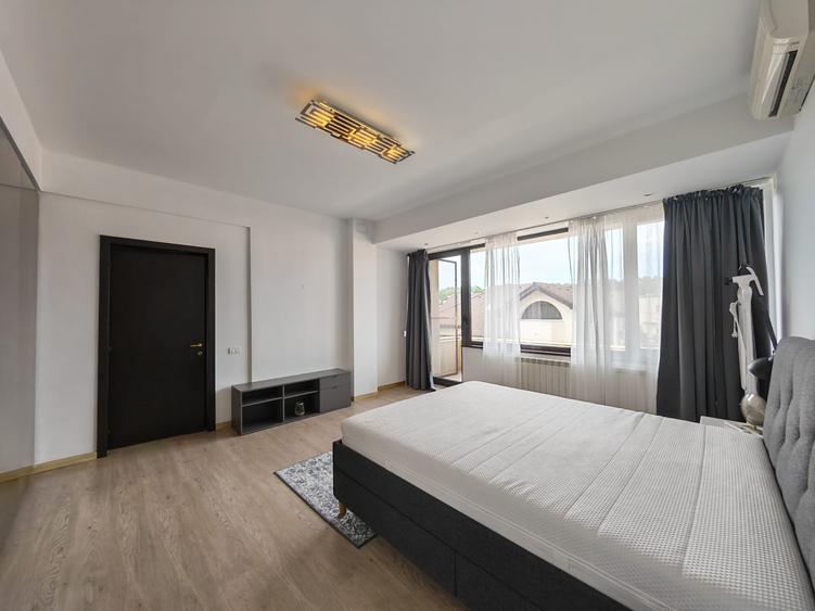 Apartament foarte spațios lângă Pădurea Băneasa | Spații de depozitare | Parcare
