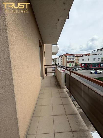 2 camere l Str.Eroilor l Parcare l Floresti