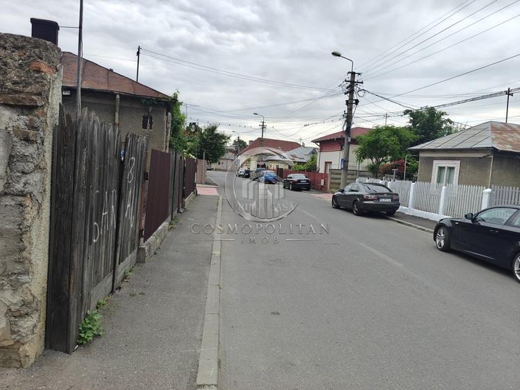 Proprietate cu potențial comercial – casă și teren în zona Clubul Politistilor /