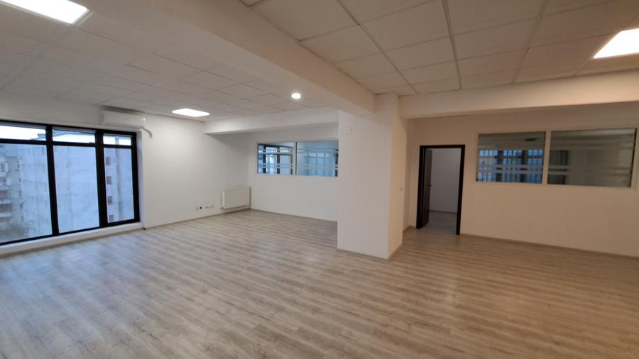 SPATIU BIROU- CLADIRE BIROURI PREMIUM- COSTURILE UTILITATILOR SUNT INCLUSE