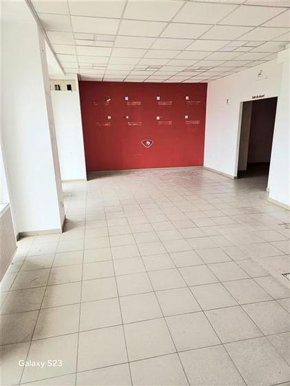 Spatiu comercial cu vad excelent, 112 mp, zona Faleza Nord