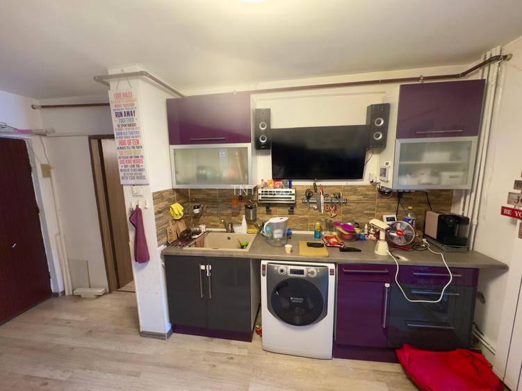 Apartament 2 camere decomandat Intre M Lujerului Gorjului  Centrala Parcare - 14