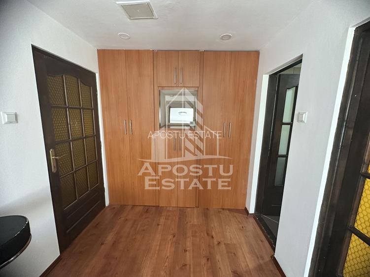 Apartament cu 3 camere, Renovat,  zona Soarelui, Centrala proprie - 4