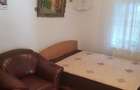 2 Camere la curte - 1
