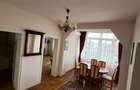 Proprietar - Apartament de inchiriat, 3 camere decomandate, parcare, Magheru - 12