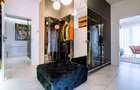 Penthouse 4 camere, ultracentral, Oradea. 800 000 E. Comision 0 - 17