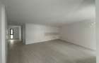 Apartament luxos cu 3 camere și 2 locuri de parcare - 4