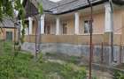Casă de renovat + 2.900 mp teren, front 38 m – potențial construcție, Ilisua