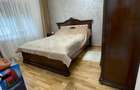 Targu Cucu-Palatul de Justitie-2 Camere Decomandat Renovat-bloc tip VILA
