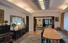 Vand 70% vila Cotroceni, renovat, instalatii noi, garaje, curte, pod, terasa - 3