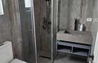 Vila superba - 5 Camere - 3