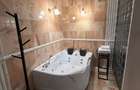 Apartament cu jacuzzi, 60 mp cu jacuzzi si terasa 16 MP, central - 11