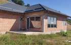 Casa individuala ,4 camere, curte, priveliste, Suceagu - 2