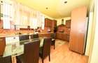 Vila spatioasa, pretabil pentru locuit/clinica, zona Micro 17 – Galati - 20