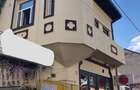 Central Inchiriez casa Interbelica renovata stradala 25 cam curte 300 mp terasa - 9