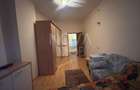 Casa de vanzare 200 mp cu spatiu comercial la parter, strada Lunga - 12