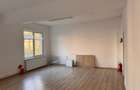 Cladire birouri / spatiu comercial - 584 mp  - Comision ZERO - 3