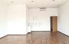 Spatiu  birouri etaj 3 cu lift  - Aradului