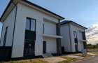 Case de vanzare Tamasi, Corbeanca 6 camere 330000 € - 2