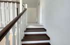 Duplex despartit prin spatiu tehnic - 6