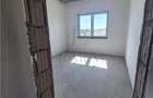 Duplex despartit prin baie - aproape de centura - toate utilitatile - 9