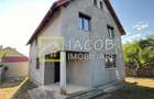 Casa ''''la gri'''' P+M, Dumbrava -Itesti, jud Bacau - 1