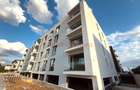 Ap 3 camere decomandat/ panouri/ 12 min Metrou 1 Dec Empire Residence - 15