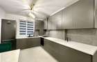 Apartament 3 camere de vanzare / Zona BMW / Floresti. - 2