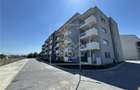 Penthouse superb pe malul lacului - terasa 33 mp, bloc nou, cu lift - 7