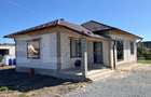 Casa de vanzare, 111 mp, 800 mp de teren, zona Chintelnic
