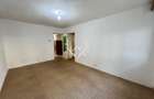 Apartament cu 3 camere, pregatit pentru renovare in Zorilor - 3