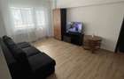 Apartament 3 camere- semidecomandat-zona Panduri - 1