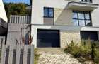 Duplex cu 5 camere, 2 garaje, semifinisat, zona Tauti - 1