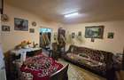 Casa de vanzare cu 2 camere si curte generoasa in zona Gruia - 4