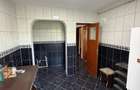 Apartament 3 camere, decomandat - 2