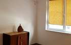 2 camere Sala Palatului - Calea Victoriei etaj 2 mobilat bloc 1960 - 2