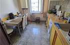Mircea cel Batran, 3 camere decomandat, geam la baie, etaj intermediar - 7