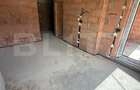 Apartament 3 camere, 2 bai, decomandat, etaj intermediar, zona Tractorul - 1