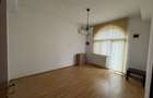 Vila de inchiriat ca locuinta sau birou in Rosu-Chiajna langa padure - 13